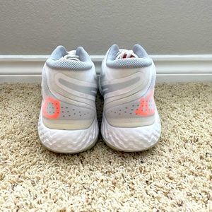 size 11.5 

Nike KD Trey 5 VIII